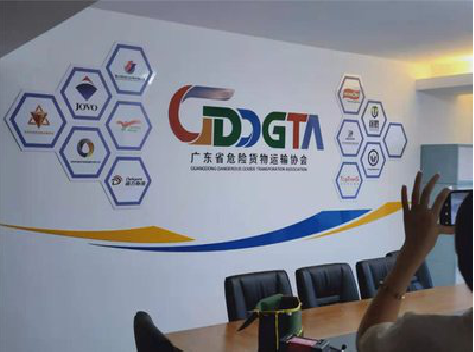 岑溪公司走廊文化墙如何设计布置？